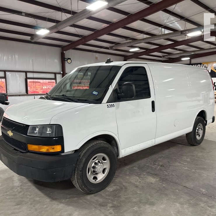 2018 CHEVROLET EXPRESS 2500