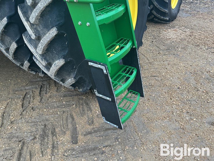 2025-john-deere-s7-800-image-11