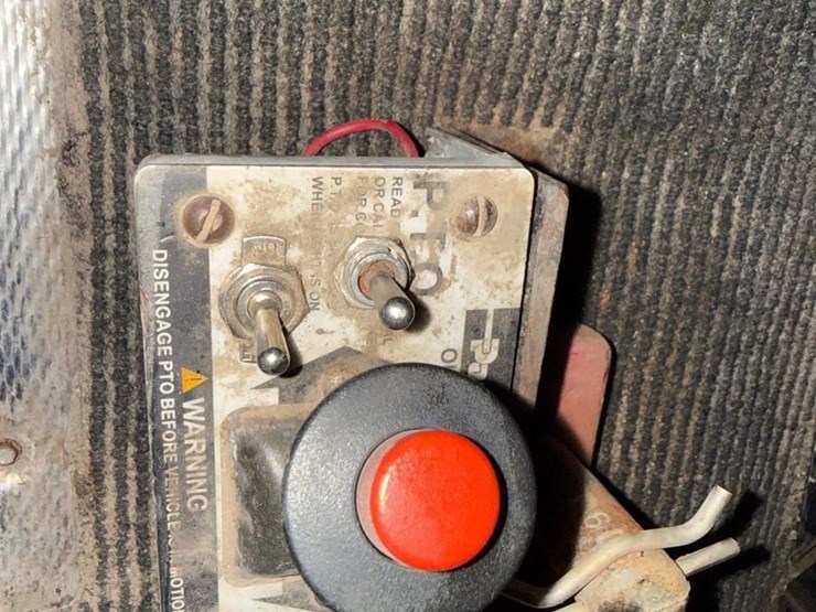 2015-kenworth-t370-image-27