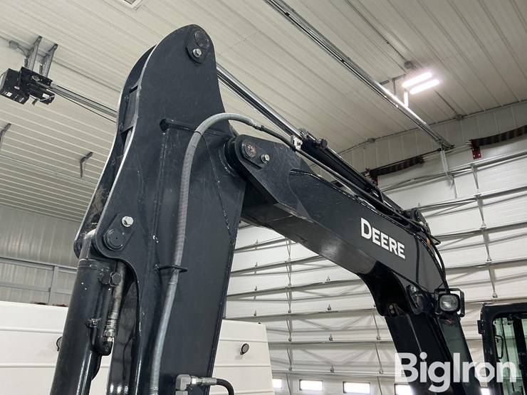 2023-deere-60g-image-13