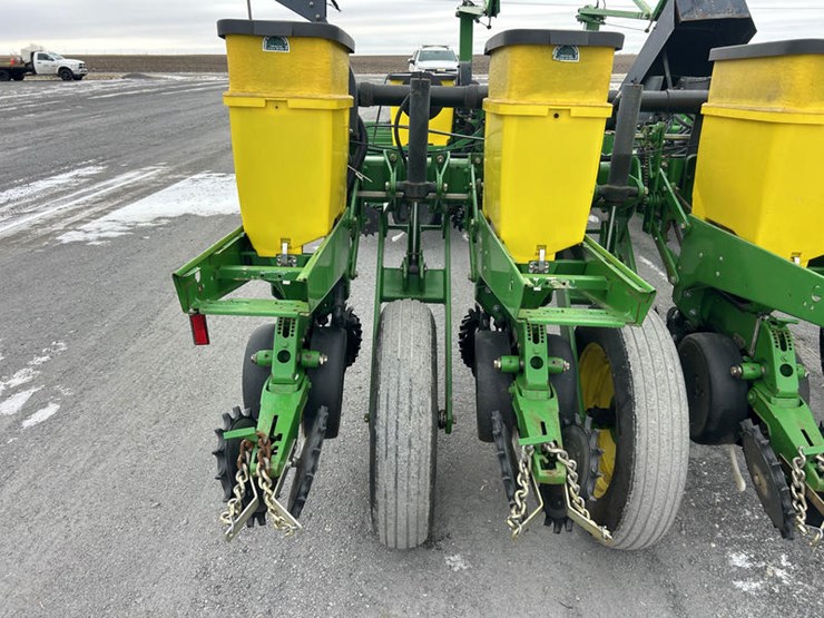 john-deere-1770-image-57