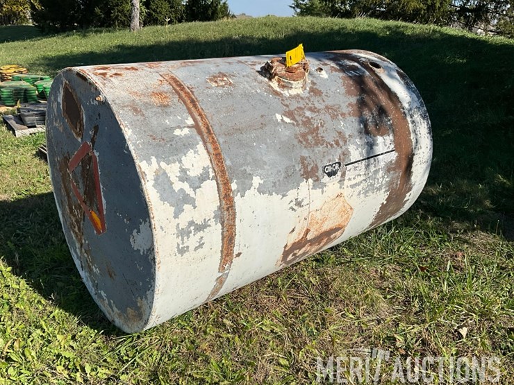 500-gallon-steel-tank-image-7