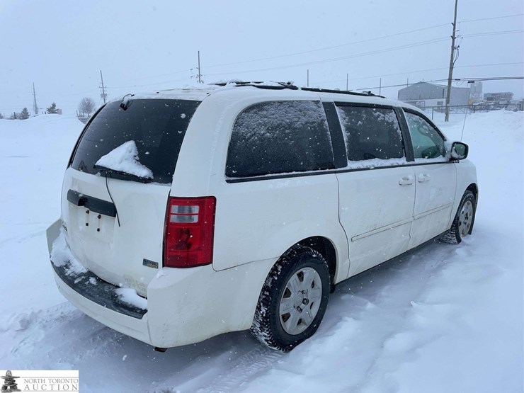 2008-dodge-grand-caravan-se-image-5