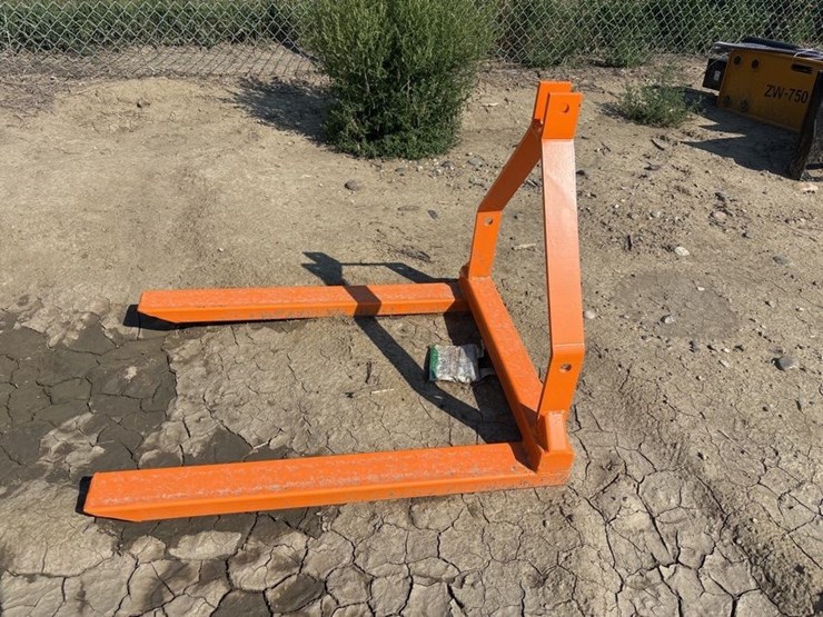 #51-•-3pt-carry-all-(stock-photo,-unassembled)-image-1