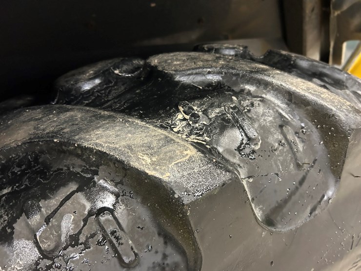 2021-deere-310sl-hl-image-69