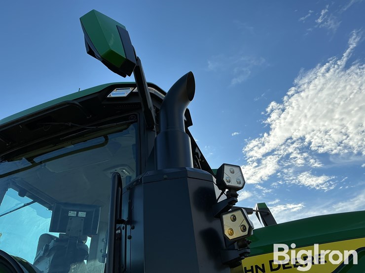 2024-john-deere-8r-370-image-19