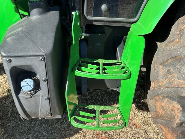 2020-john-deere-5100e-image-12