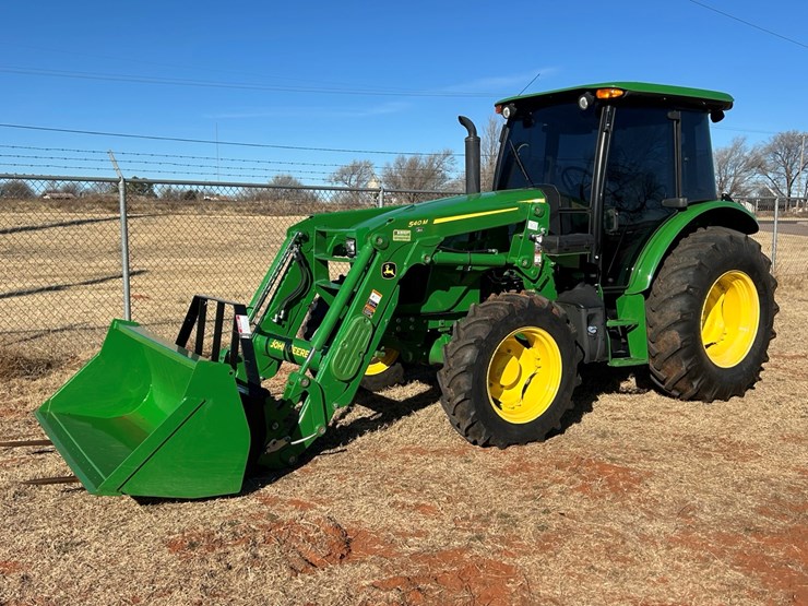 2020-john-deere-5100e-image-1