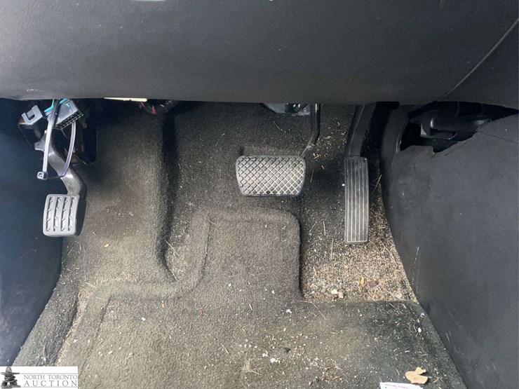 2017-chevrolet-equinox-image-17