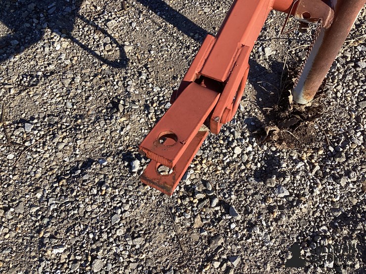 hutchinson-/mayrath-swing-away-auger-image-10