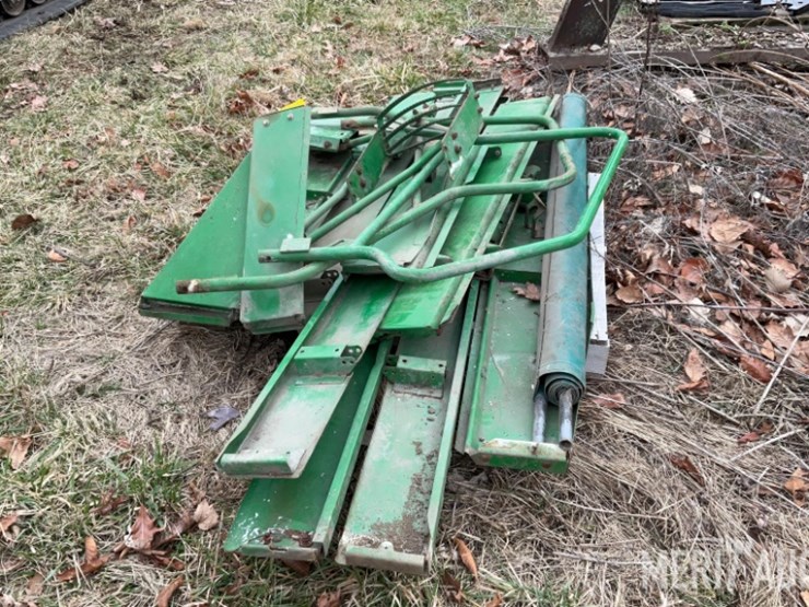 john-deere-tiptops-and-handles-image-2