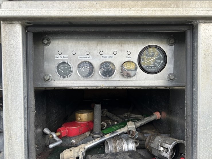 2002-sterling-l7500-image-51