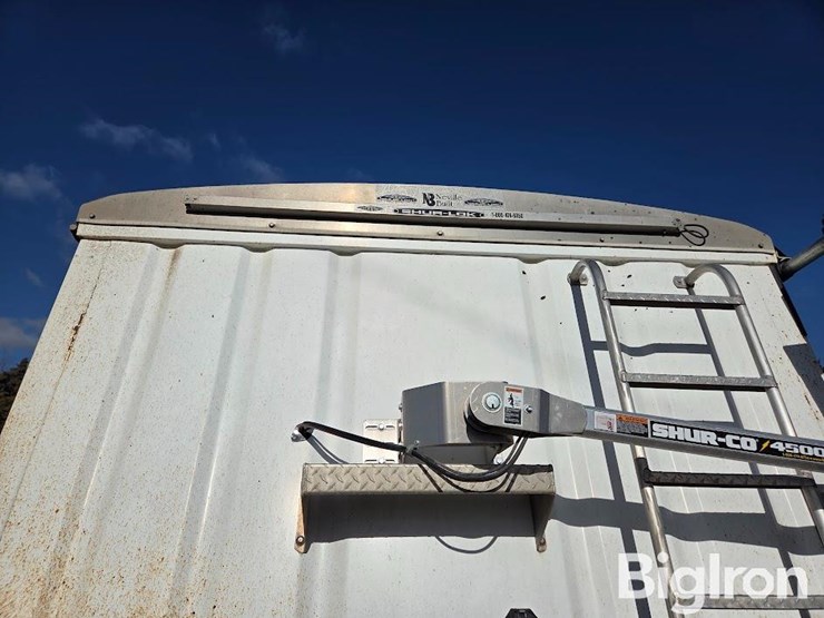 2010-neville-built-hopper-bottom-t/a-steel-grain-trailer-image-11