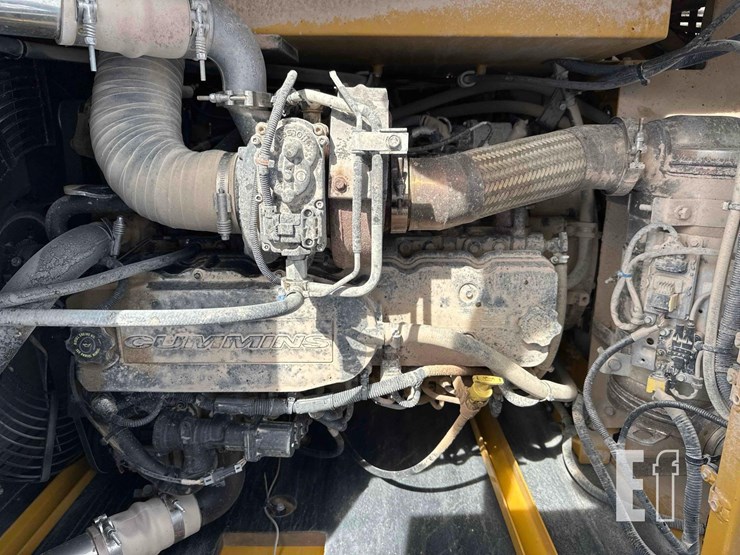 2023-xcmg-xe210u-image-27