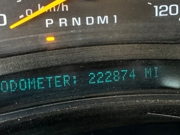 2006-chevrolet-3500-image-17