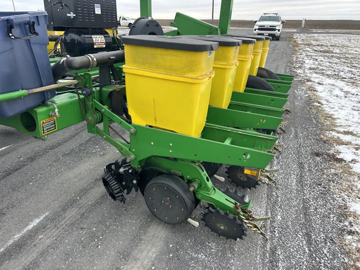 john-deere-1770-image-67
