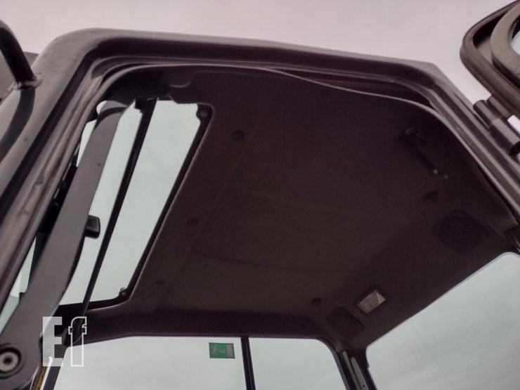 2021-bobcat-e35i-image-14