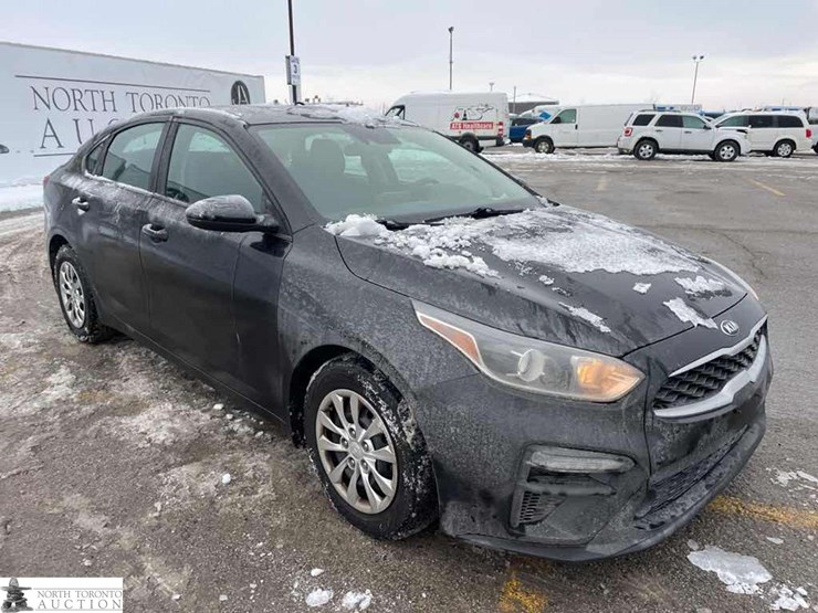2019-kia-forte-fe-image-3