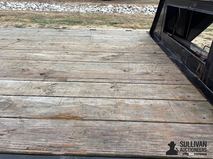 2018-lamar-fg02322c-32'-t/a-gooseneck-flatbed-trailer-image-18