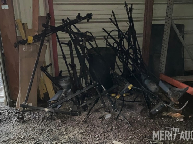 selection-of-y-drops-image-1