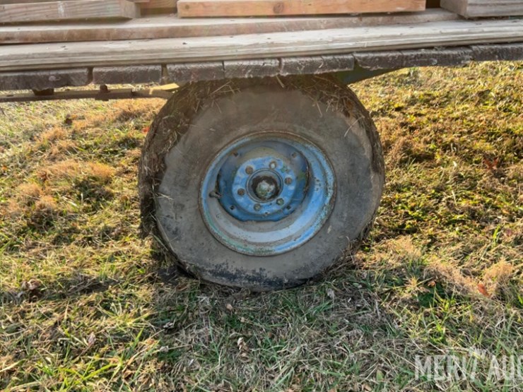 16ft.-hay-rack-on-running-gear-image-26