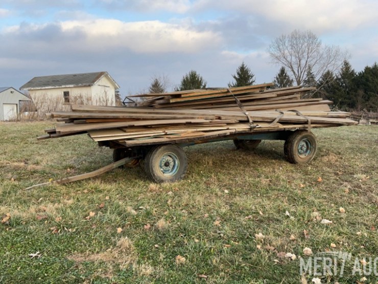 16ft.-hay-rack-on-running-gear-image-1