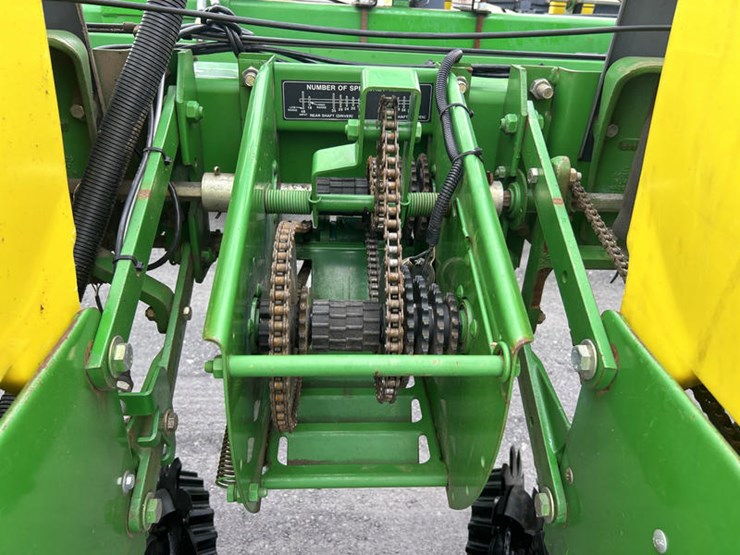 john-deere-1770-image-42