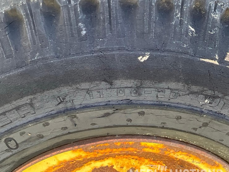 john-deere-manure-spreader-image-29