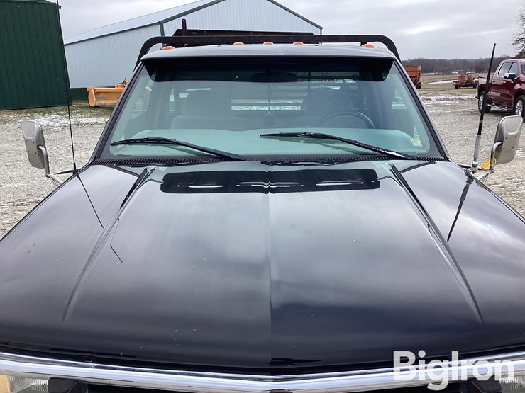 1999-chevrolet-3500-image-10