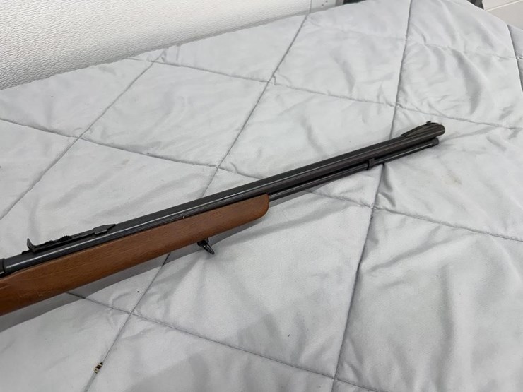 marlin-99-.22-lr-rifle-image-2