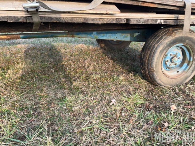 16ft.-hay-rack-on-running-gear-image-18