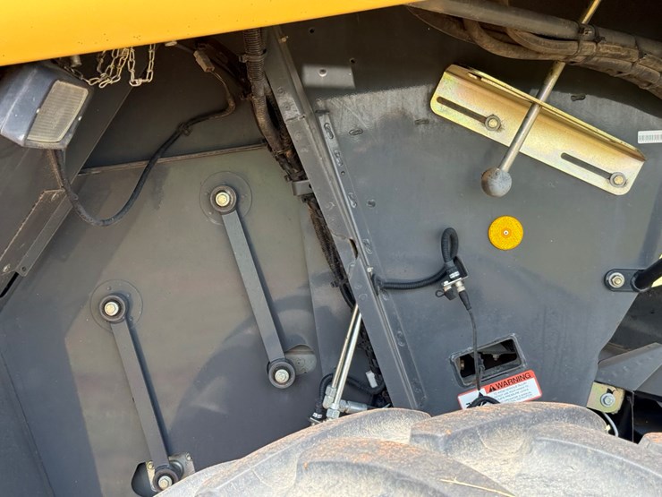 #24-•-claas-740-image-12