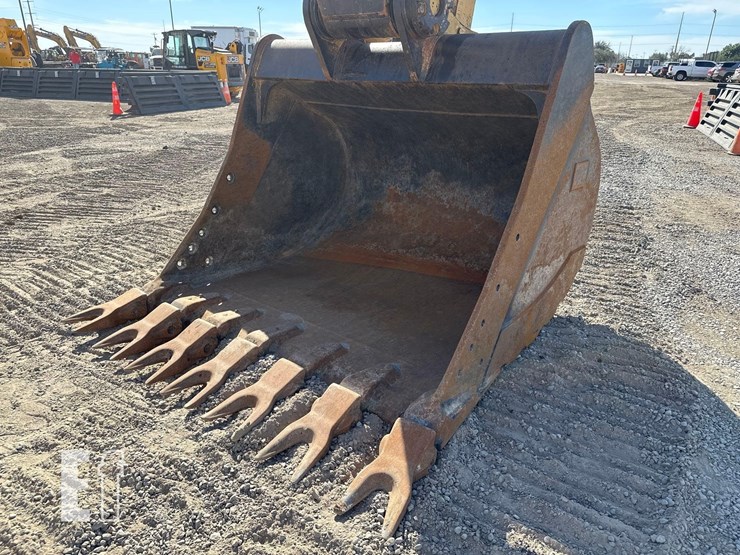 2018-caterpillar-336fl-image-9