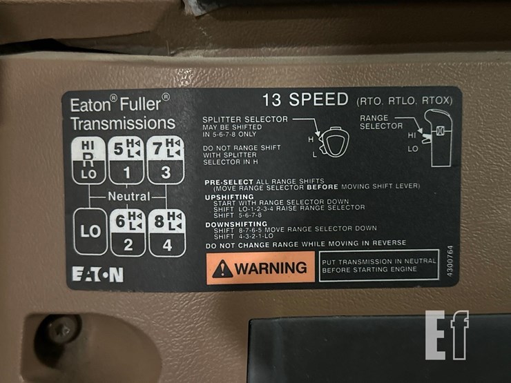 2012-mack-granite-gu713-image-23