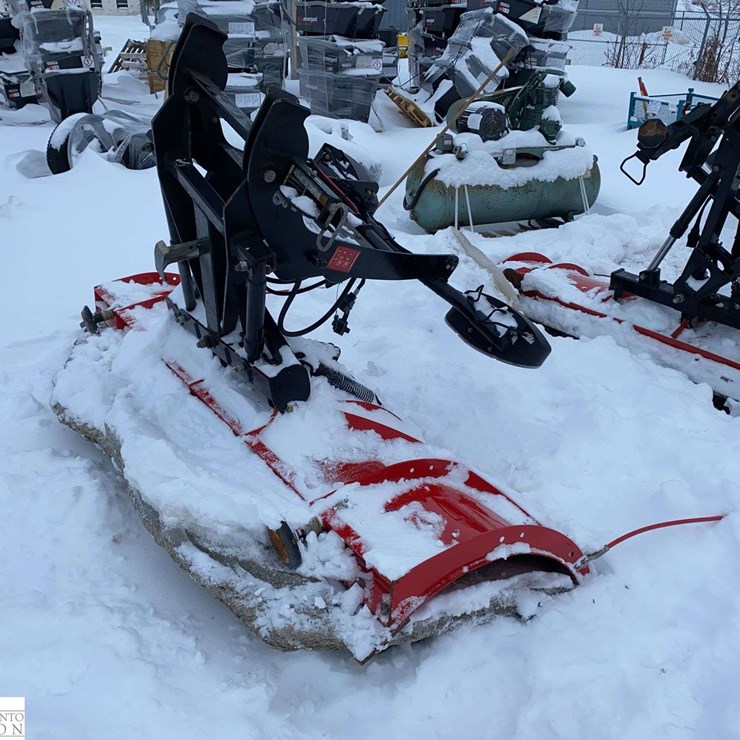 2012 BOSS SMART SHIELD PLOW BLADE