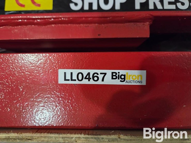 valley-30-ton-shop-press-image-10