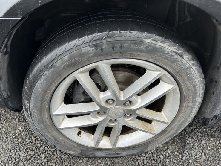 2013-chevrolet-impala-ltz-sedan-image-30