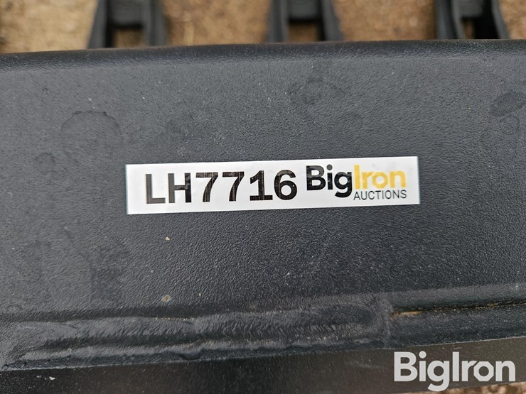 brush-grapple-skid-steer-attachment-image-14