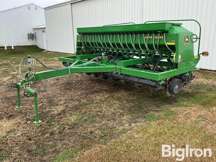 1999-john-deere-1560-image-1