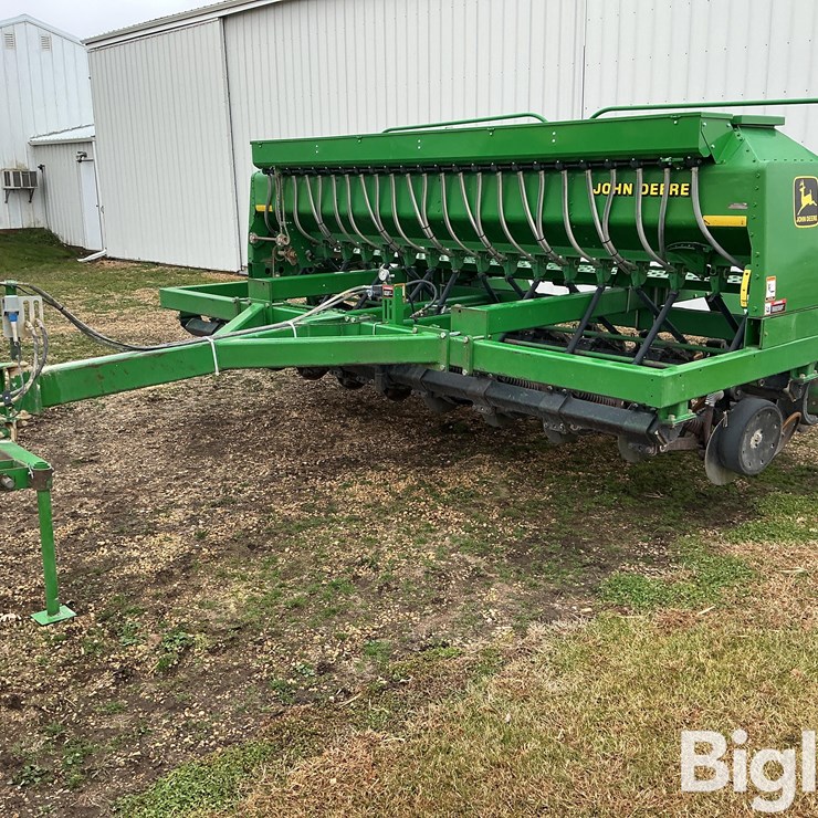 1999 JOHN DEERE 1560