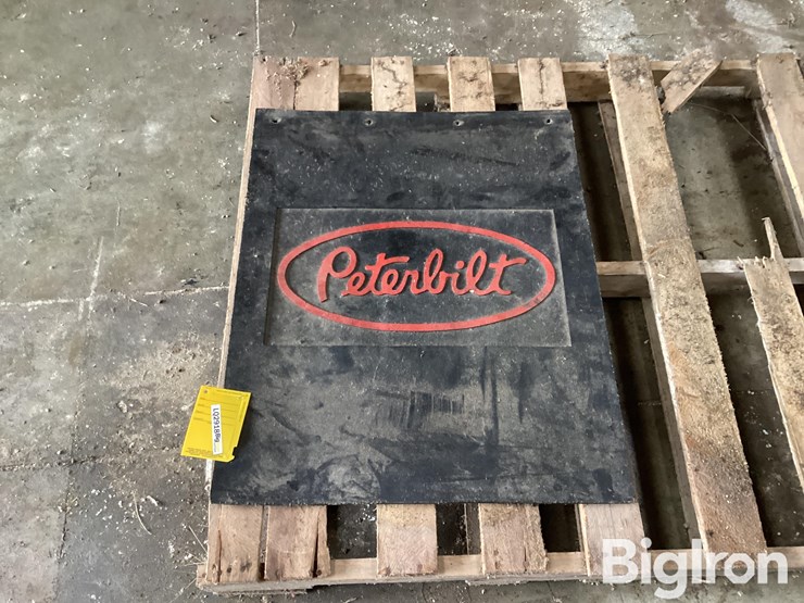 peterbilt-mud-flap-image-2