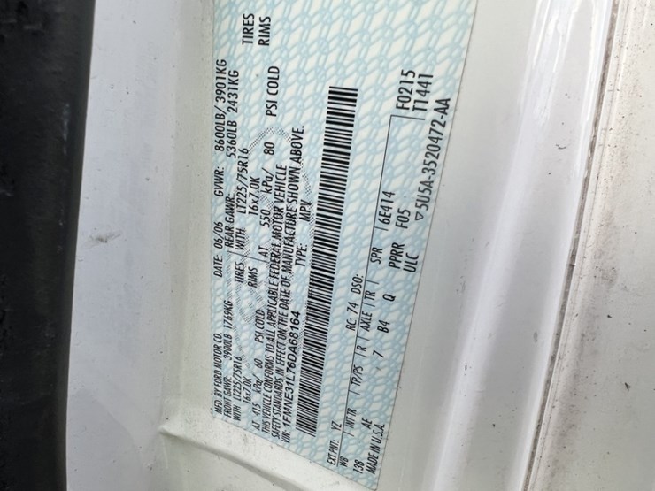 2006-ford-e350-image-10