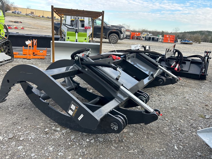 #96-•-wolverine-skid-steer-root-grapple-image-3