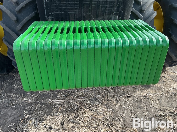 2024-john-deere-8r-370-image-16