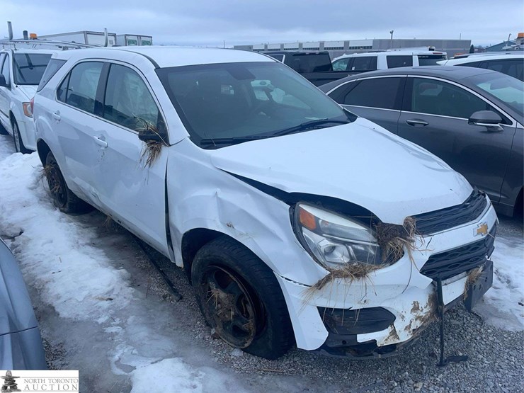 2017-chevrolet-equinox-image-5