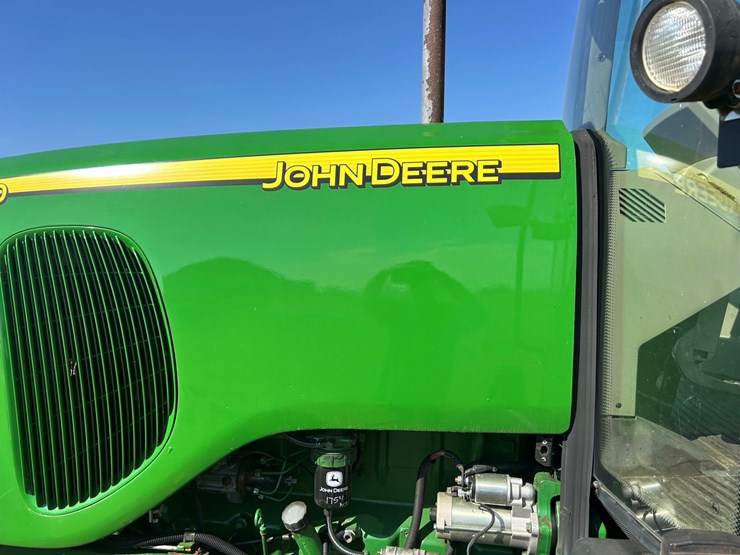 2006-john-deere-7320-image-37