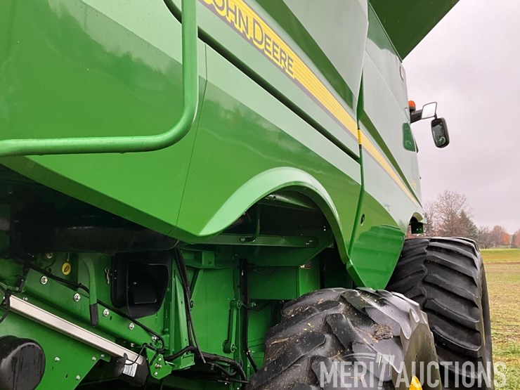 2015-john-deere-s660-image-27