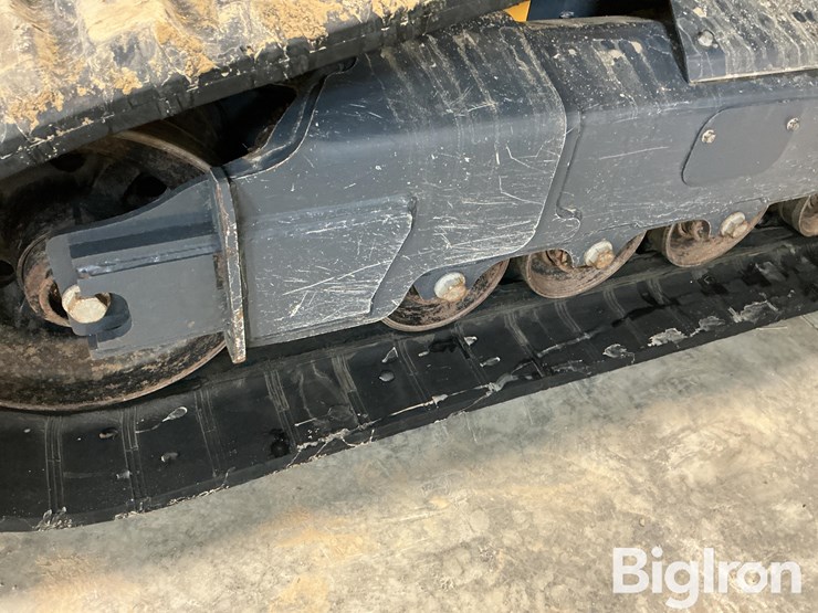 2023-deere-333g-image-18