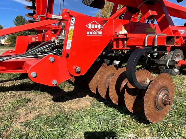 2016-kuhn-krause-8005-excelerator-verticle-tillage-tool-image-15