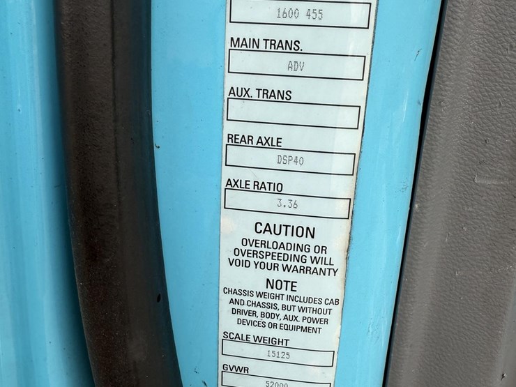 2019-kenworth-t680-image-12